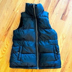 Old Navy Puffer Vest